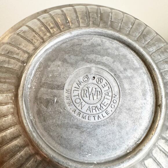 RWP Wilton Armetale Metal Small Bowl - Picture 3 of 5